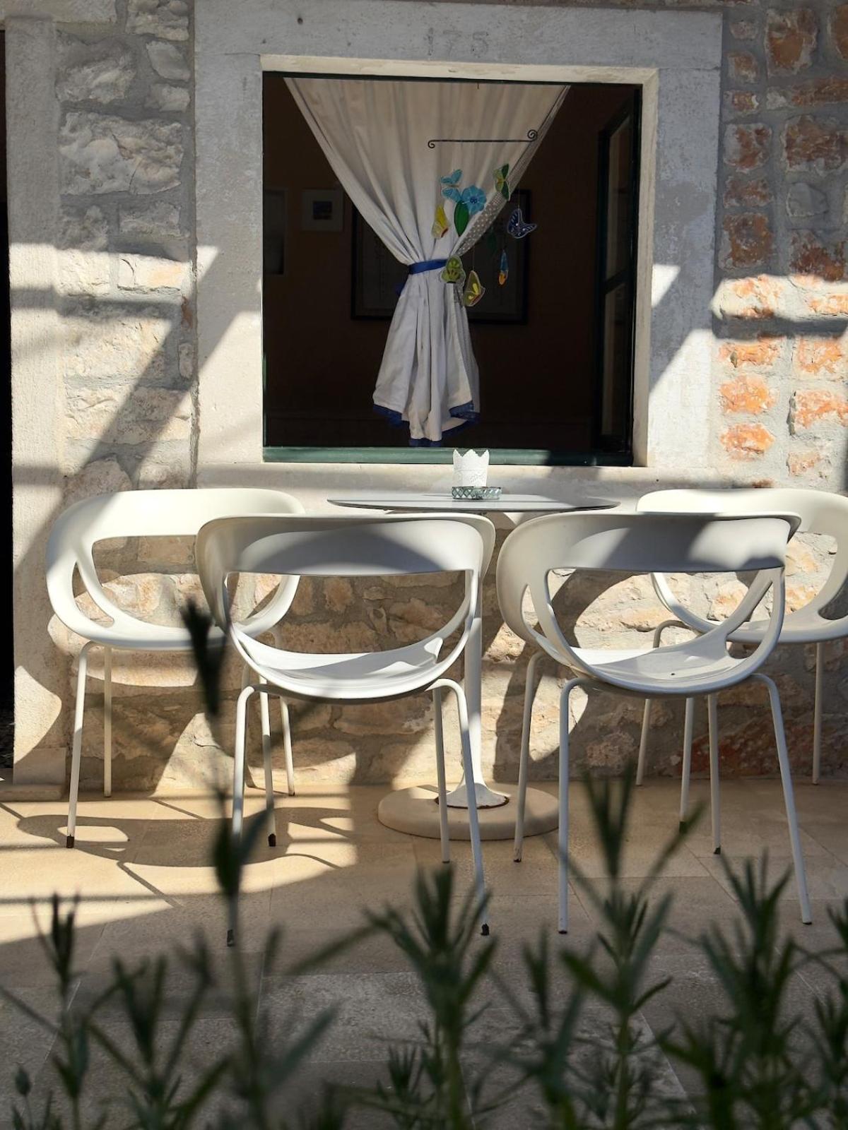 Visilo Stone House Vila Pucisca Exterior foto